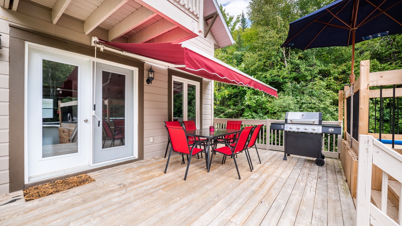 Photo of Patio Balcony in Sainte-Agathe-des-Monts