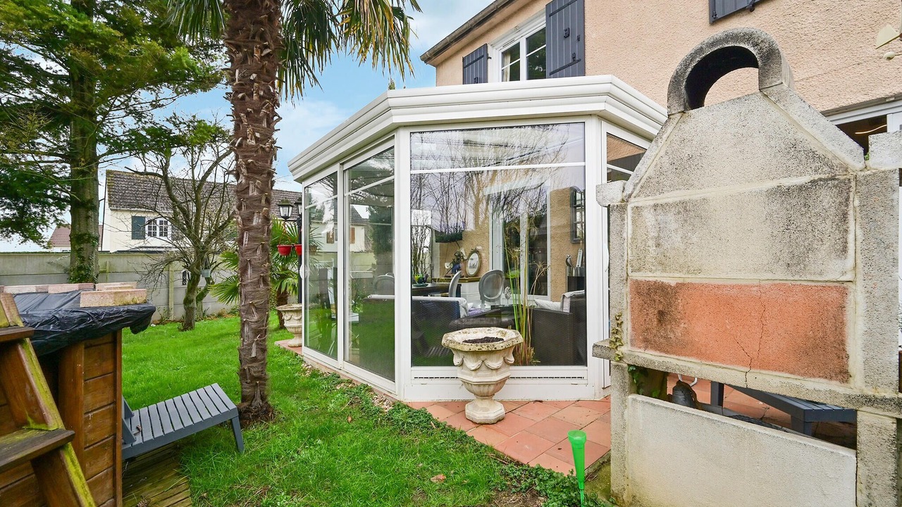 Photo of Outdoor in Villenoy
