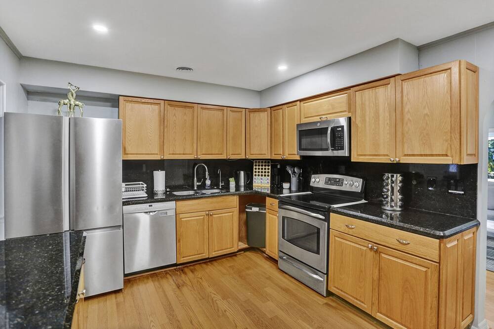 Photo of Kitchen in Oakland Park