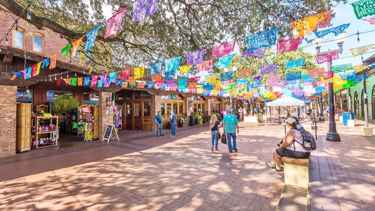 Photo of Outdoor in Main - Military Plaza