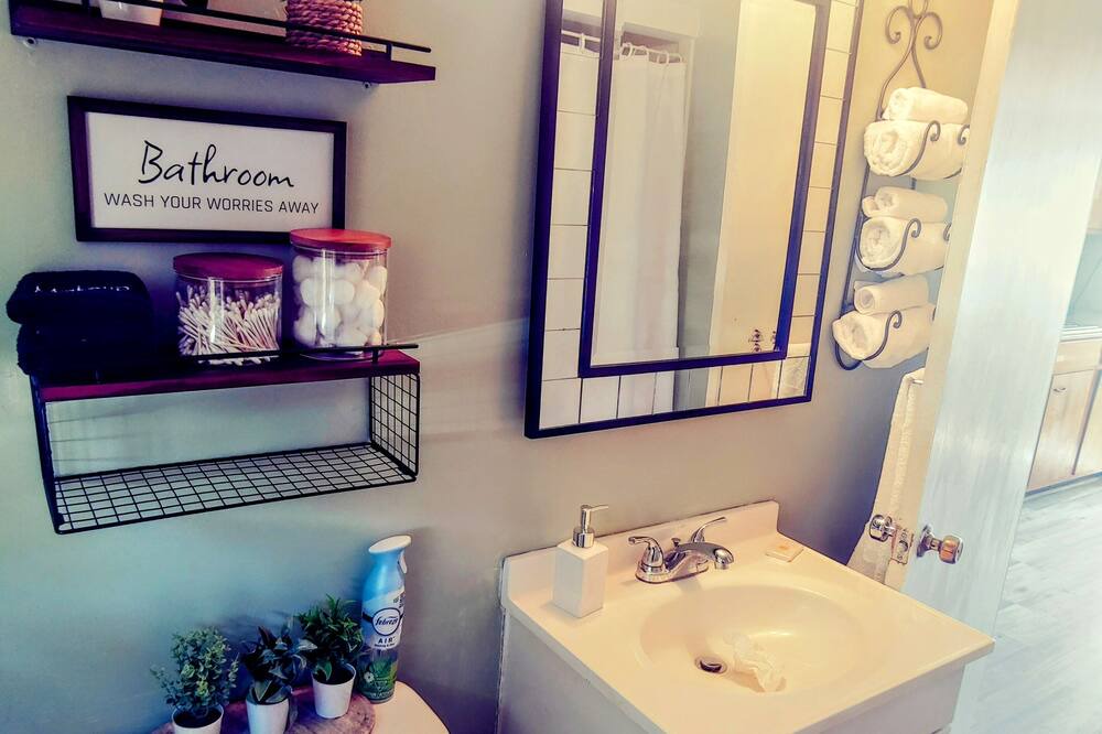 Photo of Bathroom in Skaneateles
