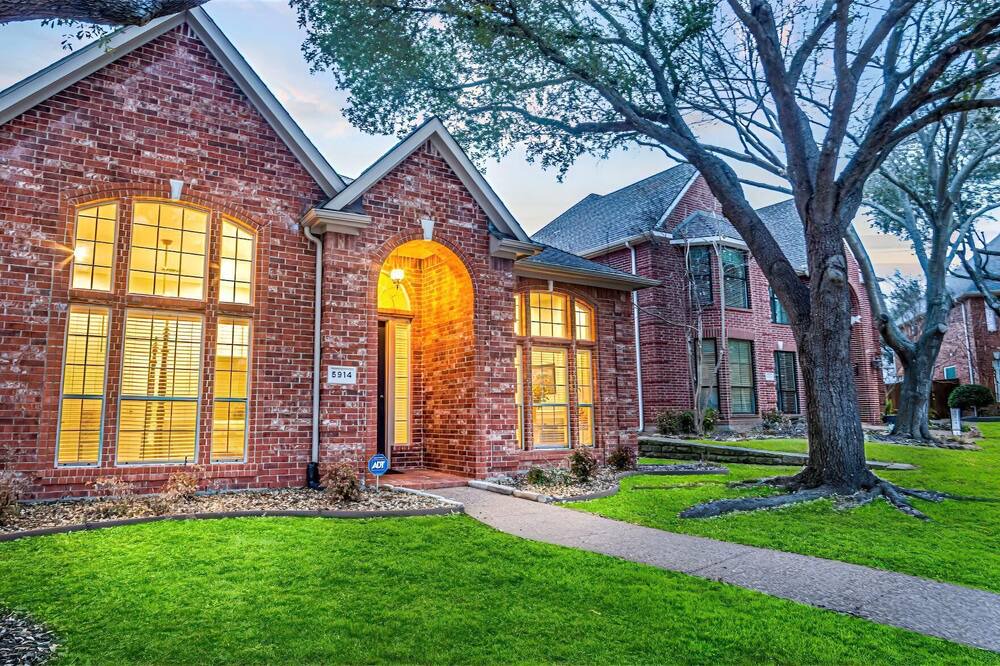Photo of Outdoor in Garland