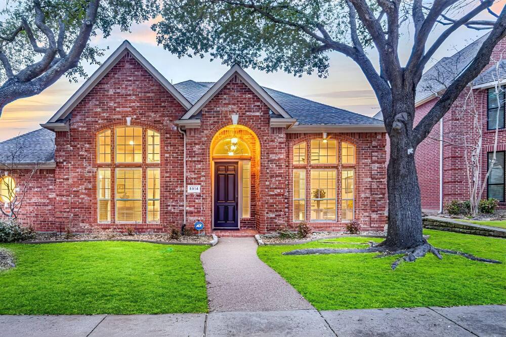 Photo of Outdoor in Garland