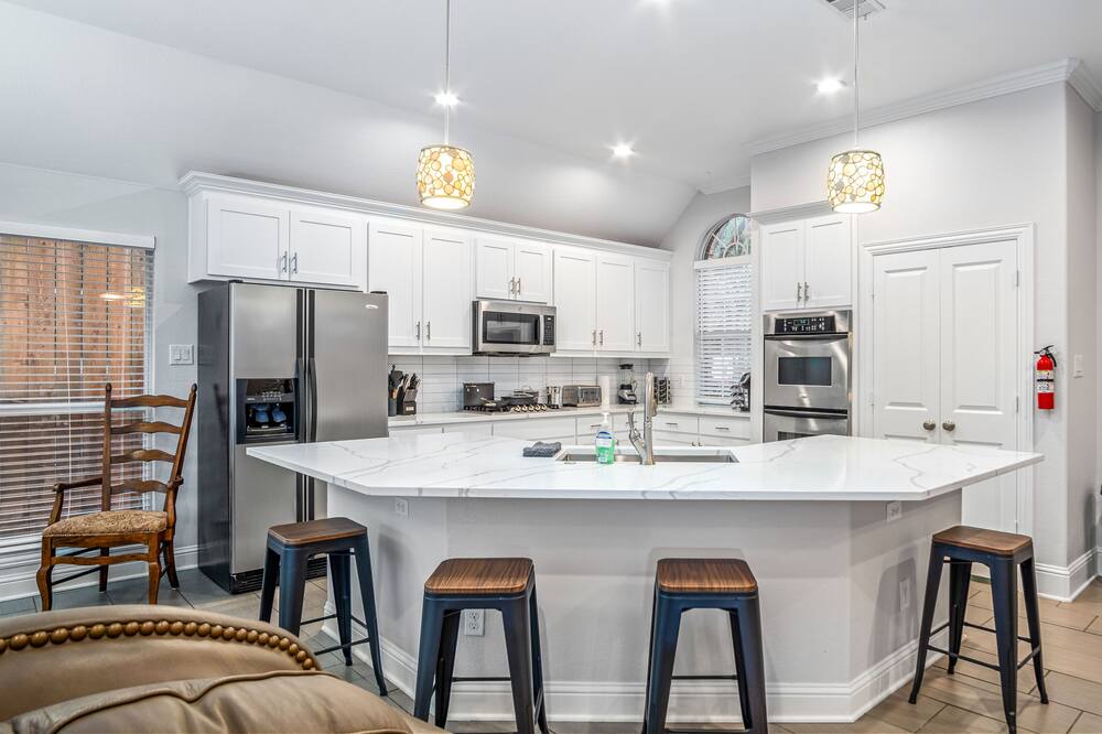 Photo of Kitchen in Garland