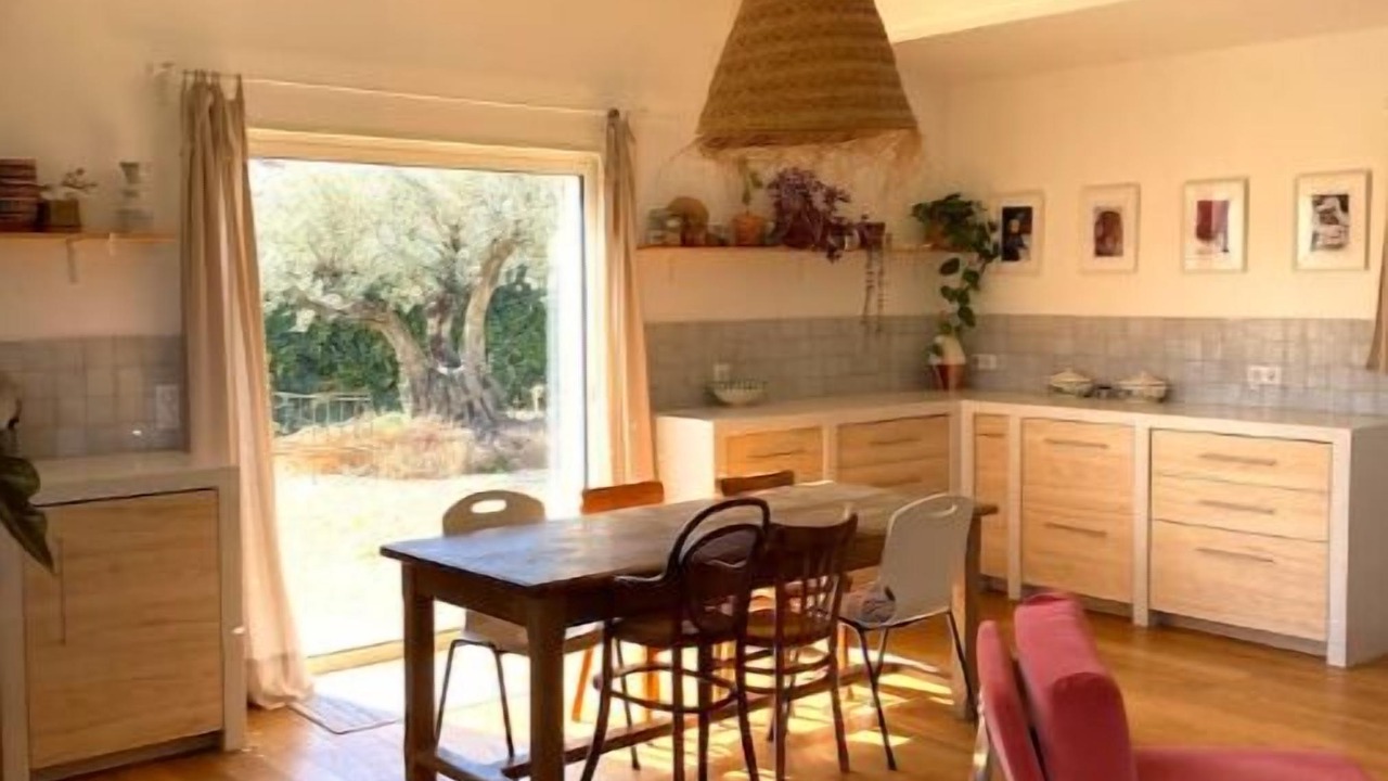 Photo of Kitchen in Puyvert