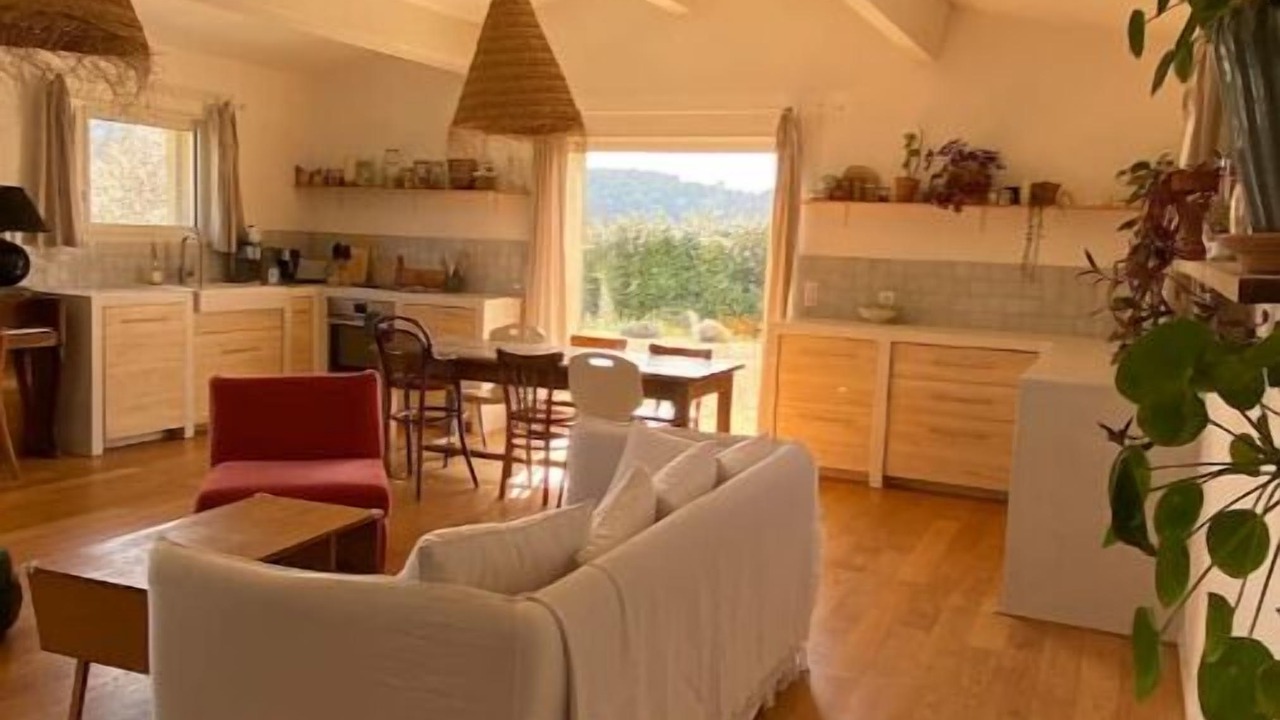 Photo of Livingroom in Puyvert