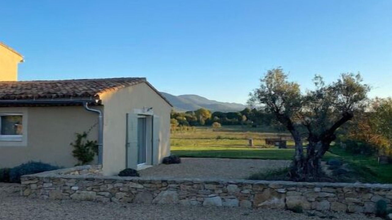 Photo of Outdoor in Puyvert