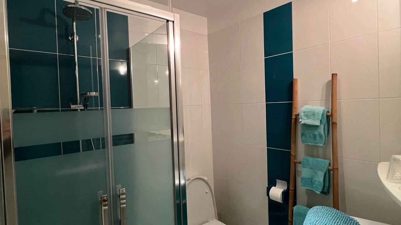 Photo of Bathroom in Saint-Arnoult-en-Yvelines