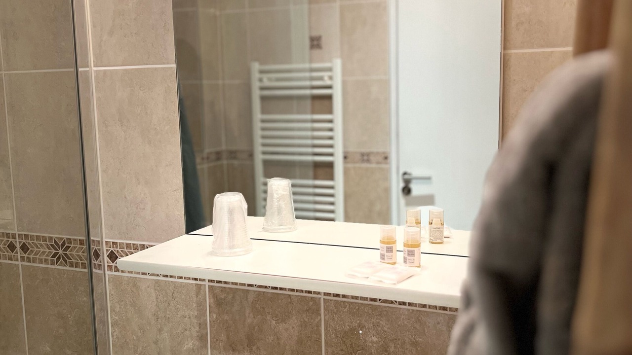 Photo of Bathroom in Saint-Arnoult-en-Yvelines