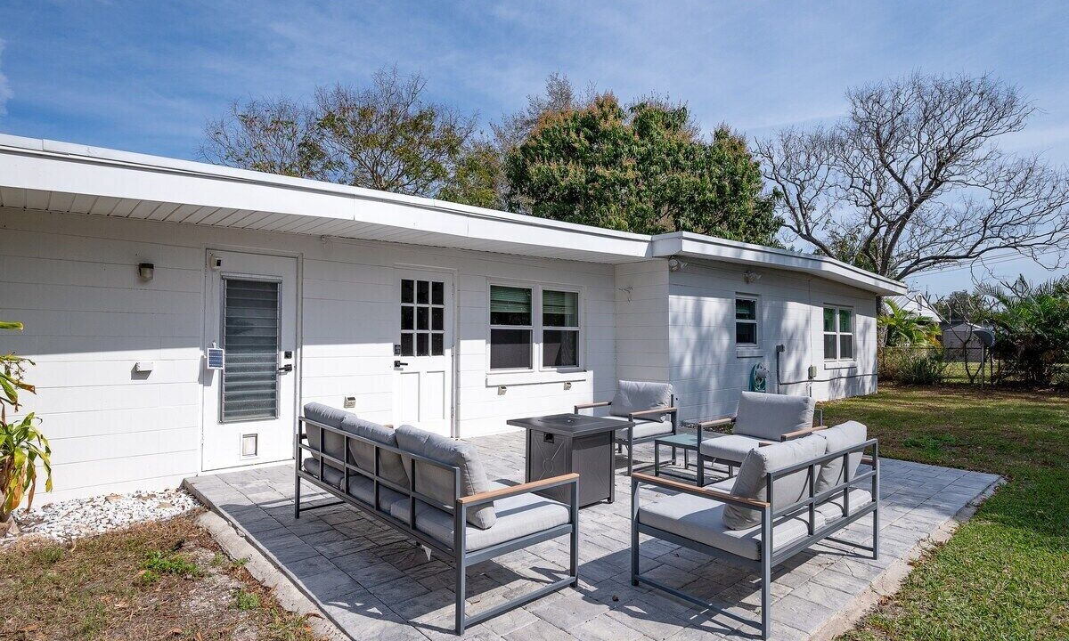 Photo of Patio Balcony in Edgewood