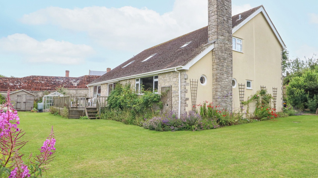 Photo of Outdoor in Dorchester