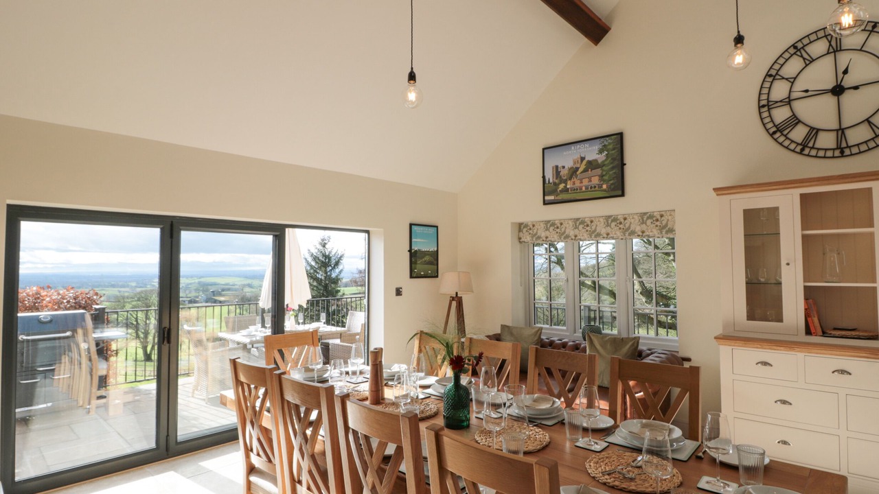 Photo of Others in Staddlebridge