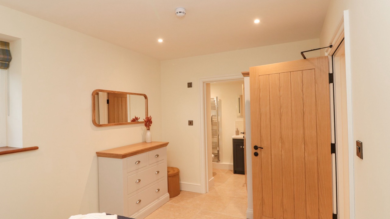 Photo of Others in Staddlebridge