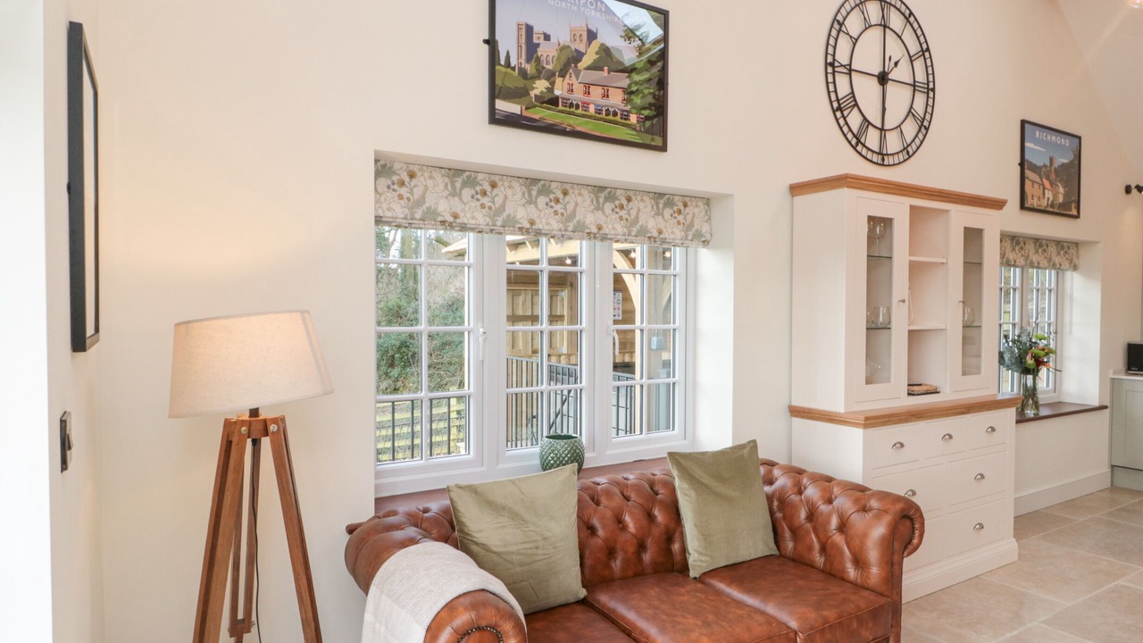 Photo of Livingroom in Staddlebridge