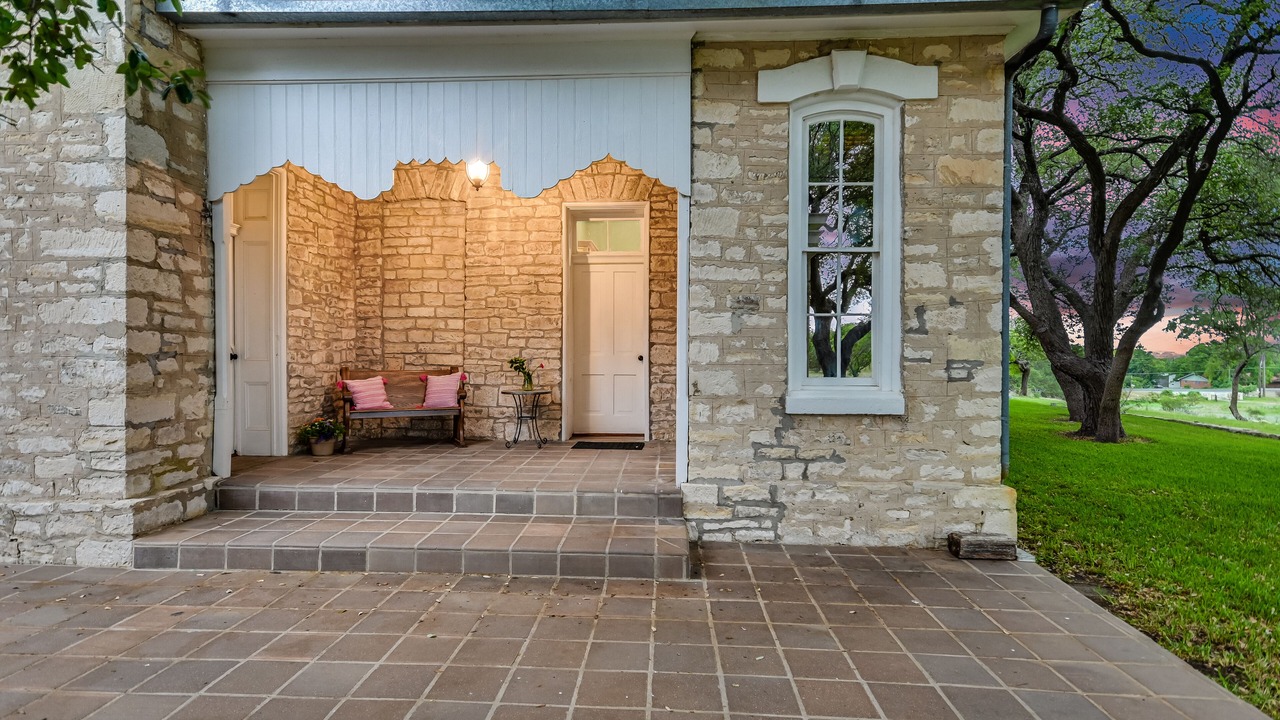 Photo of Patio Balcony in Lampasas