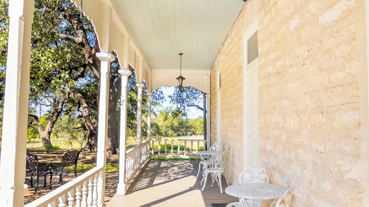 Photo of Patio Balcony in Lampasas