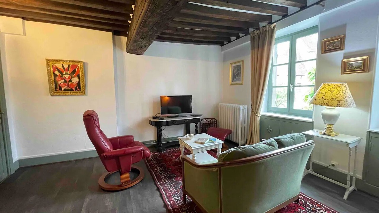 Photo of Livingroom in Autun