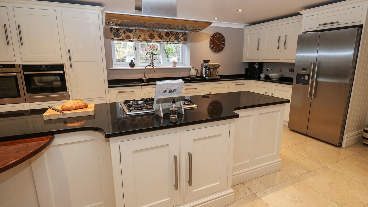 Photo of Others in Padfield