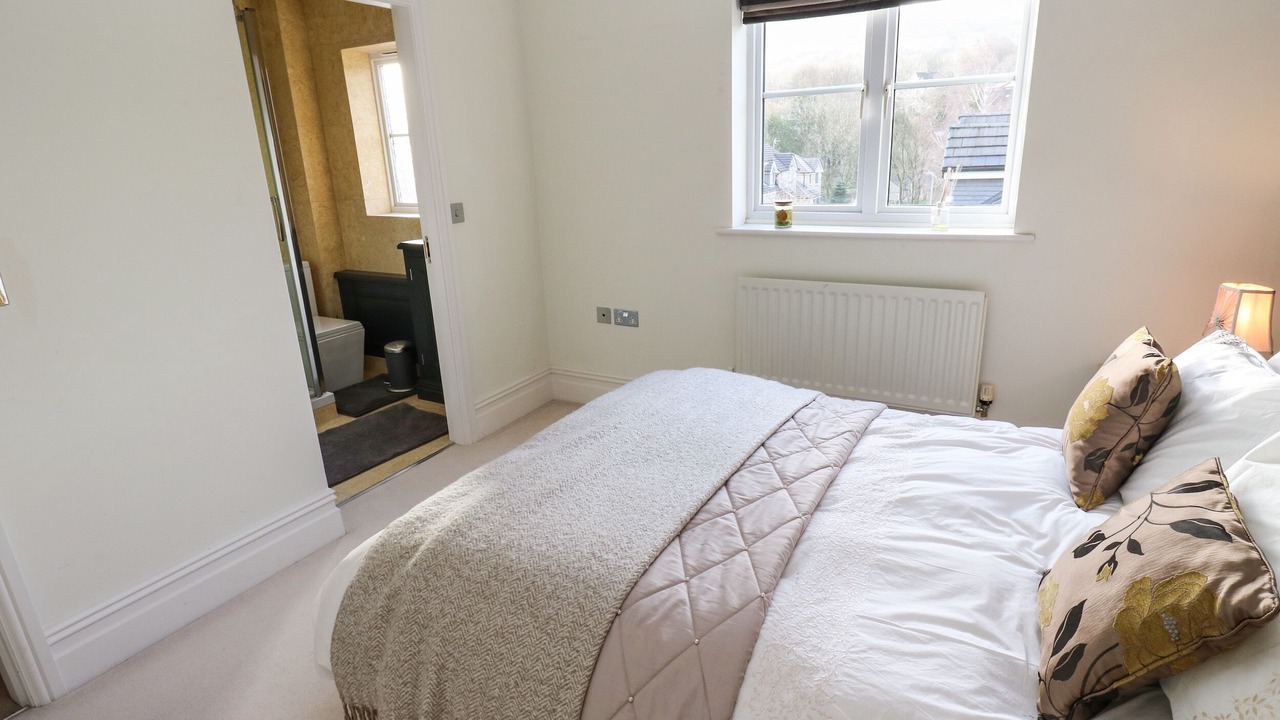 Photo of Others in Padfield