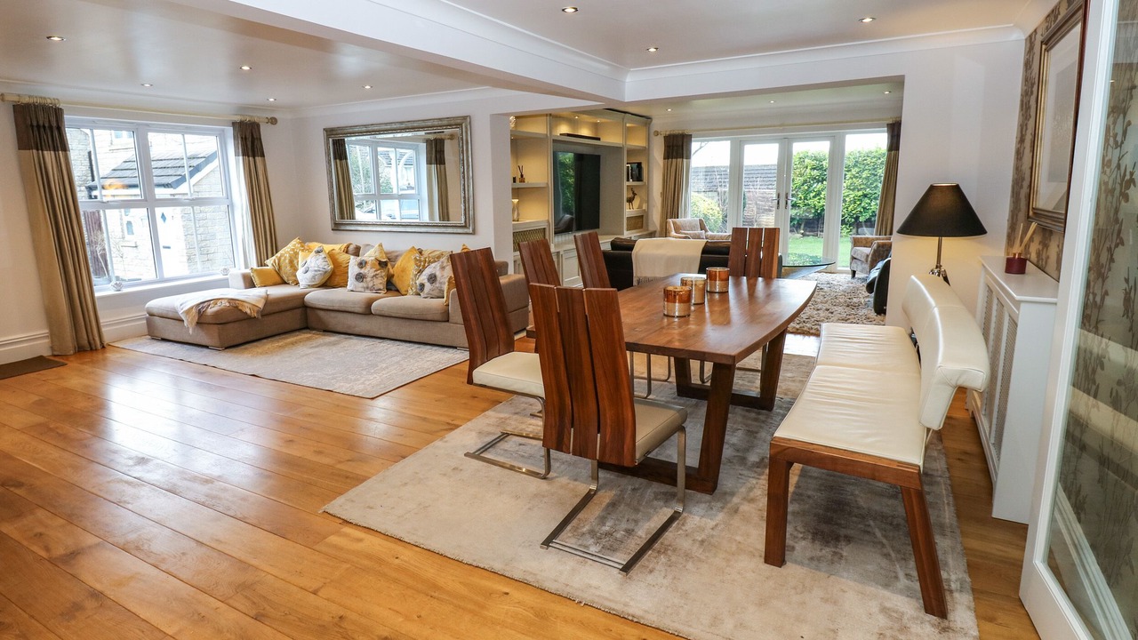 Photo of Others in Padfield