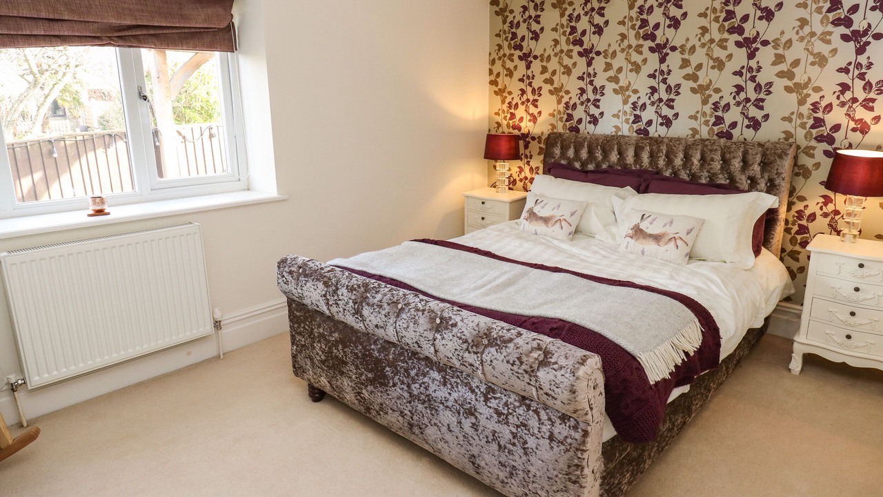 Photo of Others in Padfield