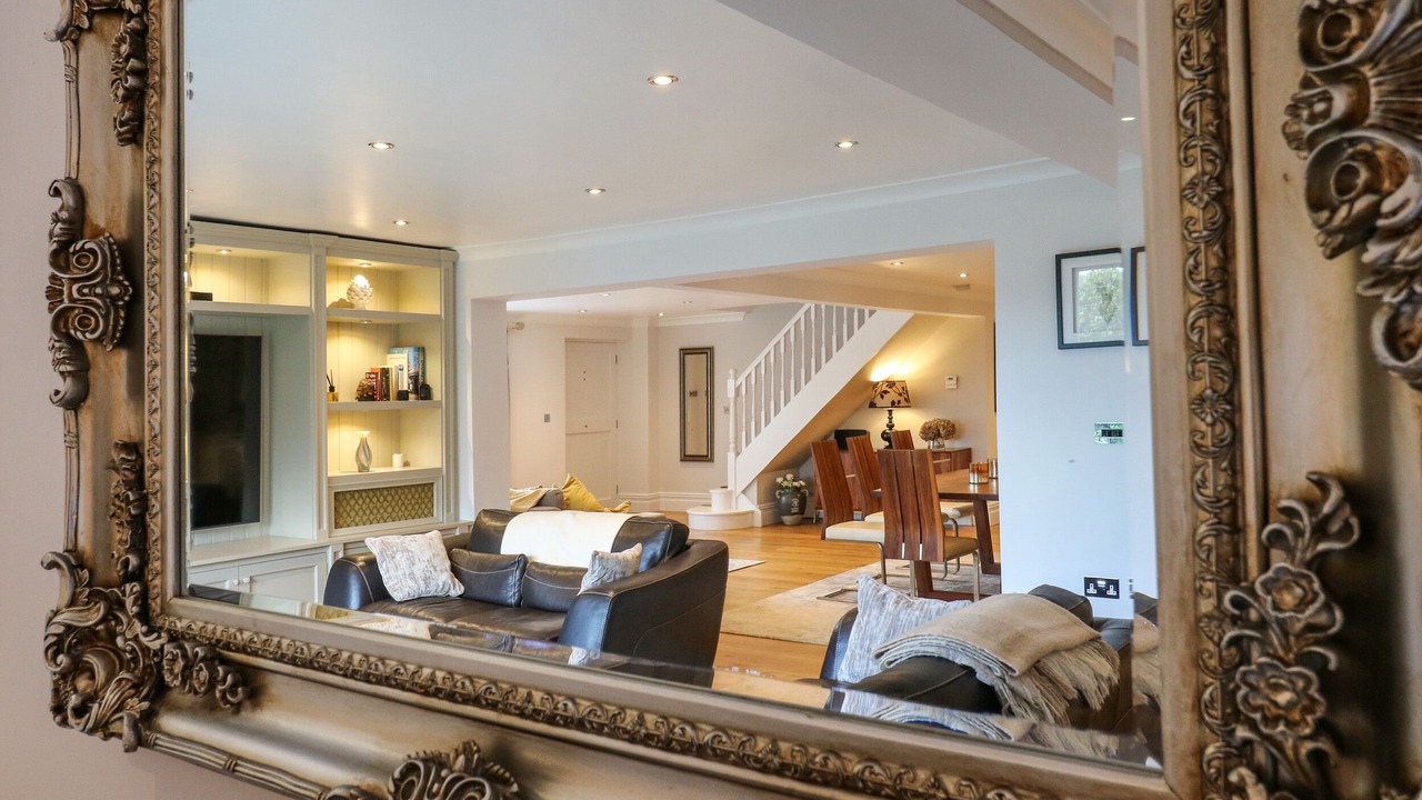 Photo of Others in Padfield