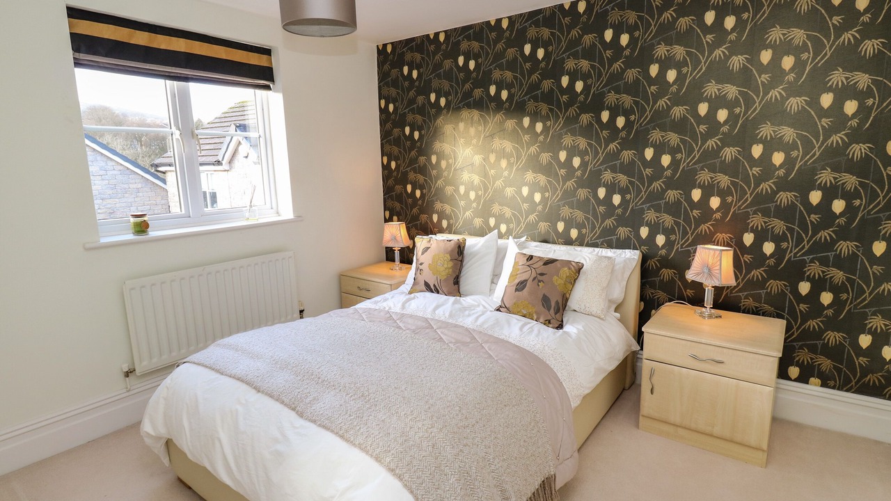 Photo of Others in Padfield