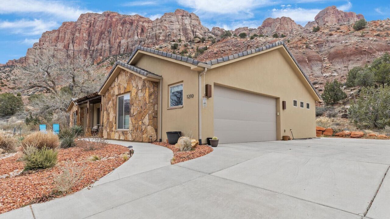 Photo of Outdoor in Zion National Park South Entrance