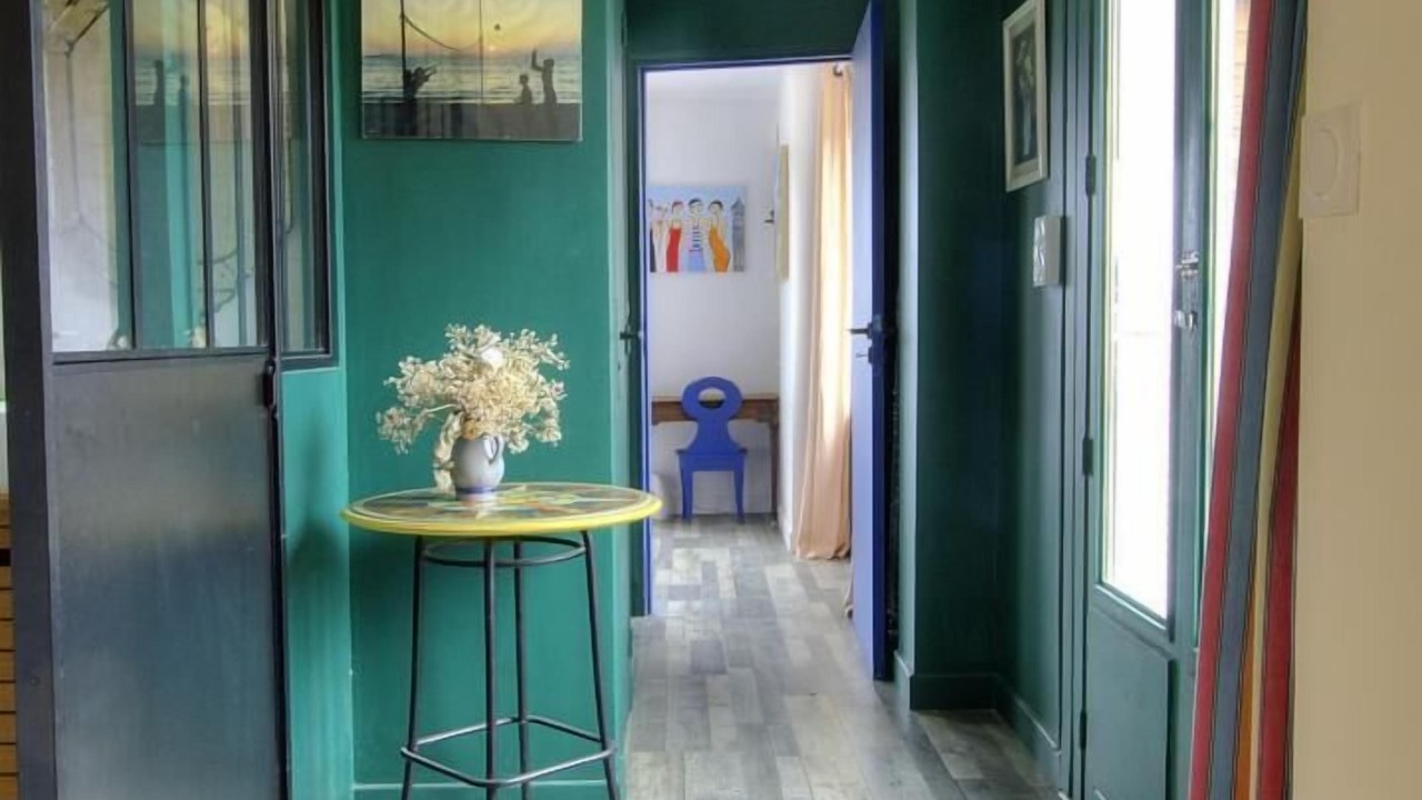 Photo of Others in Oullins