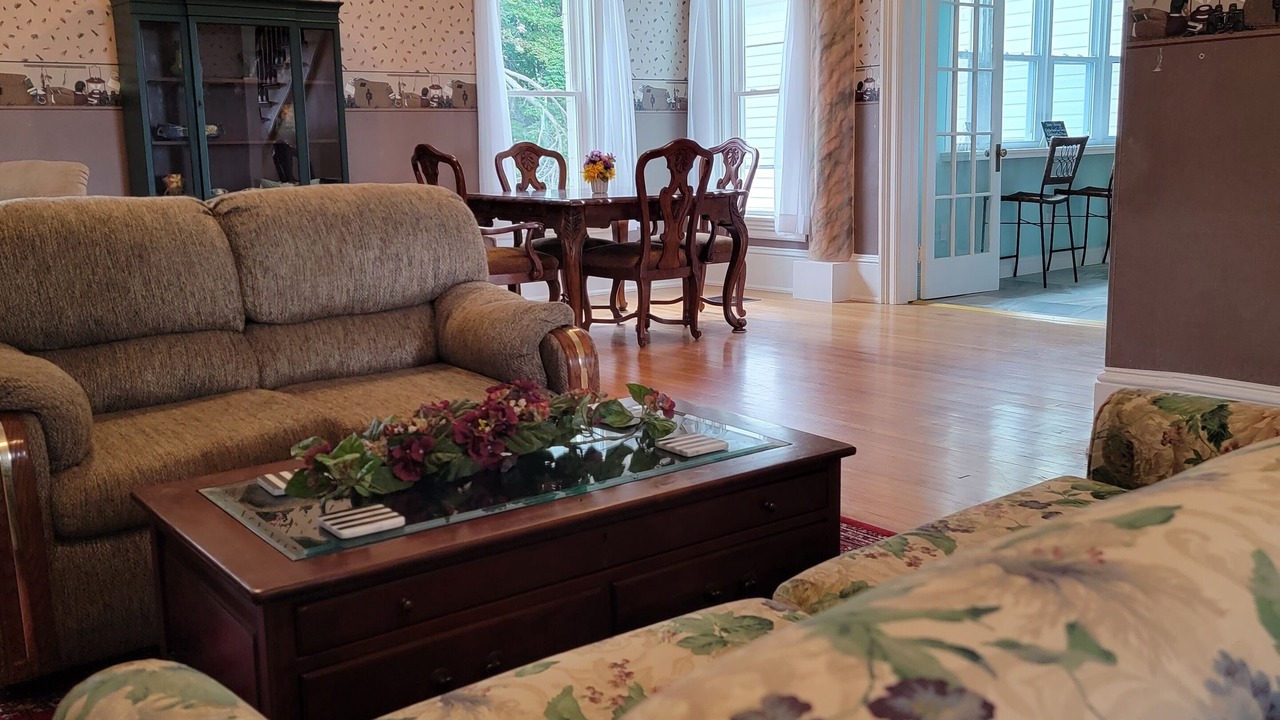 Photo of Livingroom in Titusville