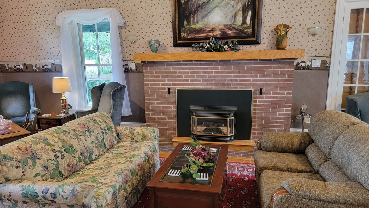 Photo of Livingroom in Titusville