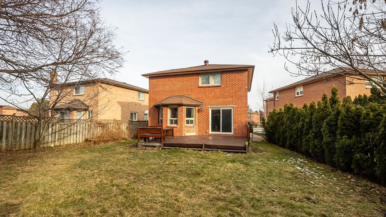 Photo of Outdoor in Richmond Hill
