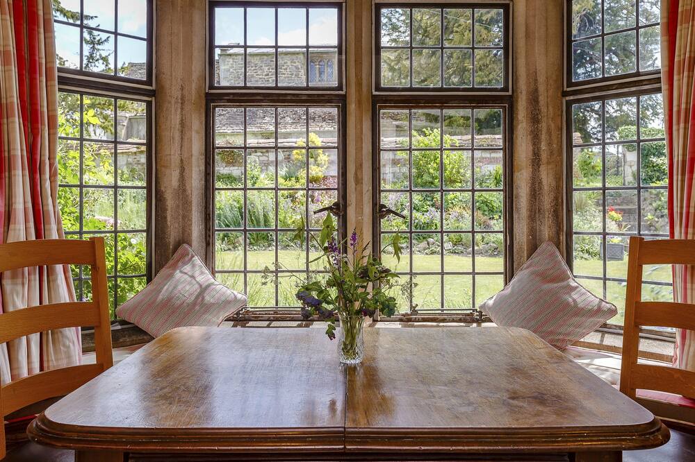 Photo of Others in Swindon