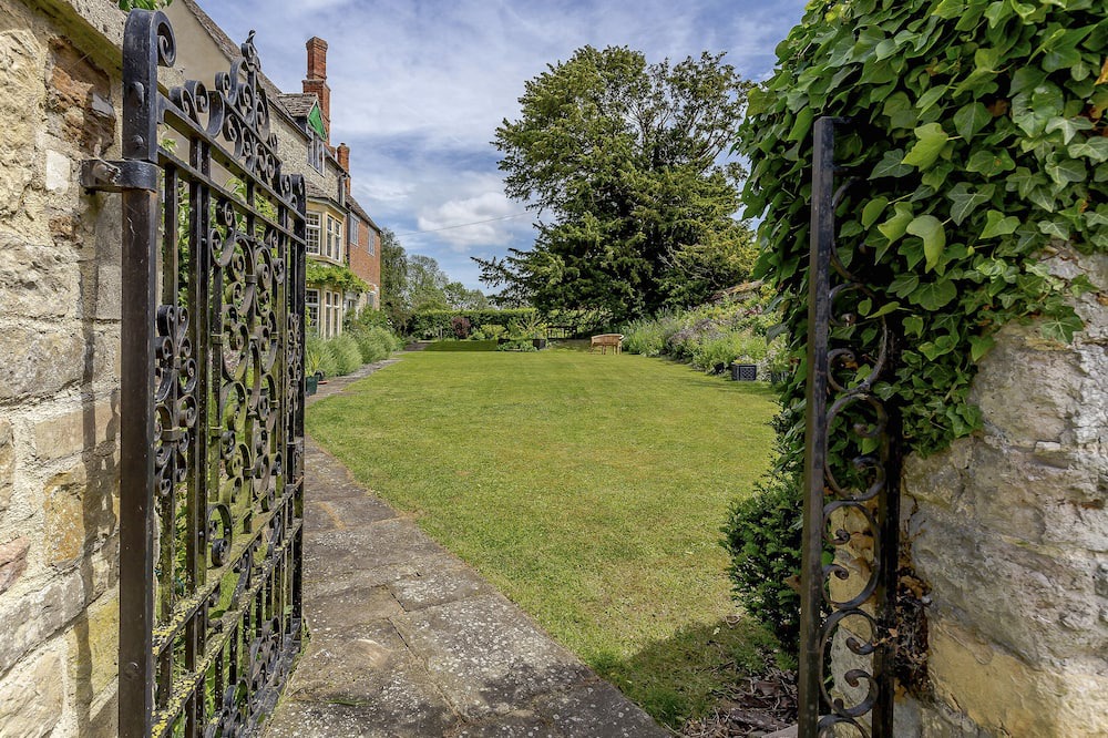 Photo of Outdoor in Swindon