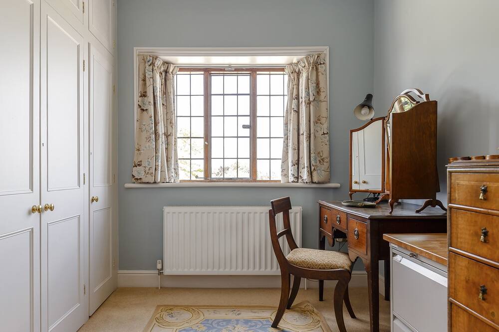 Photo of Others in Swindon