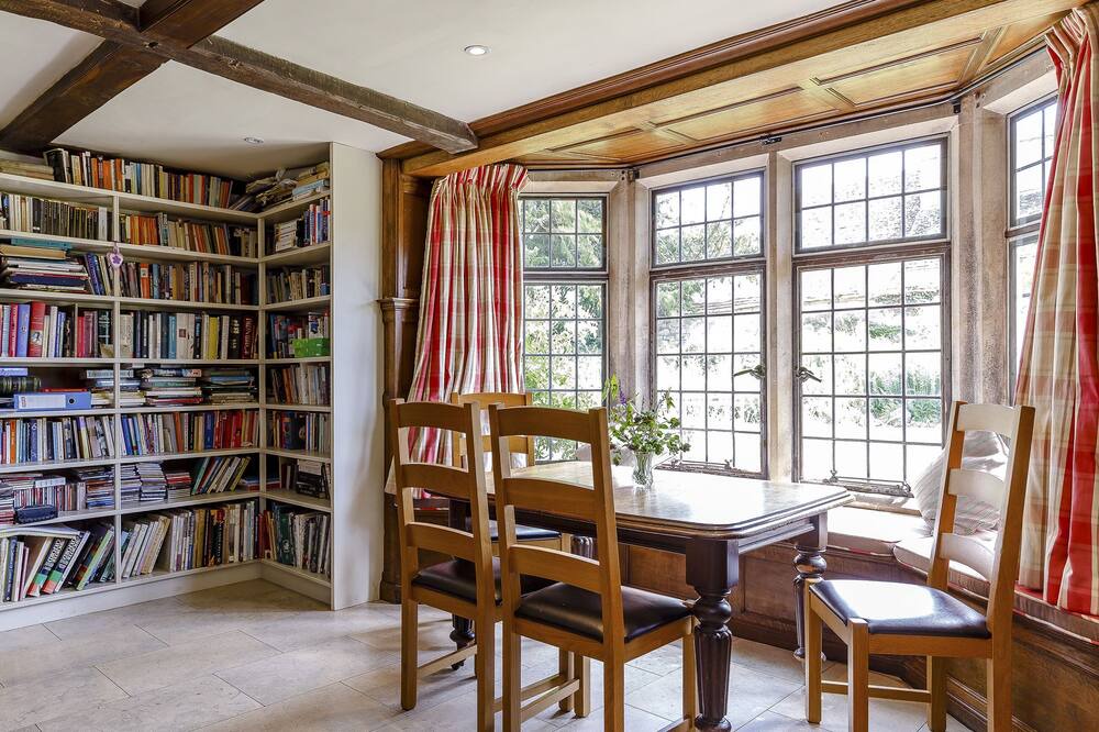 Photo of Others in Swindon