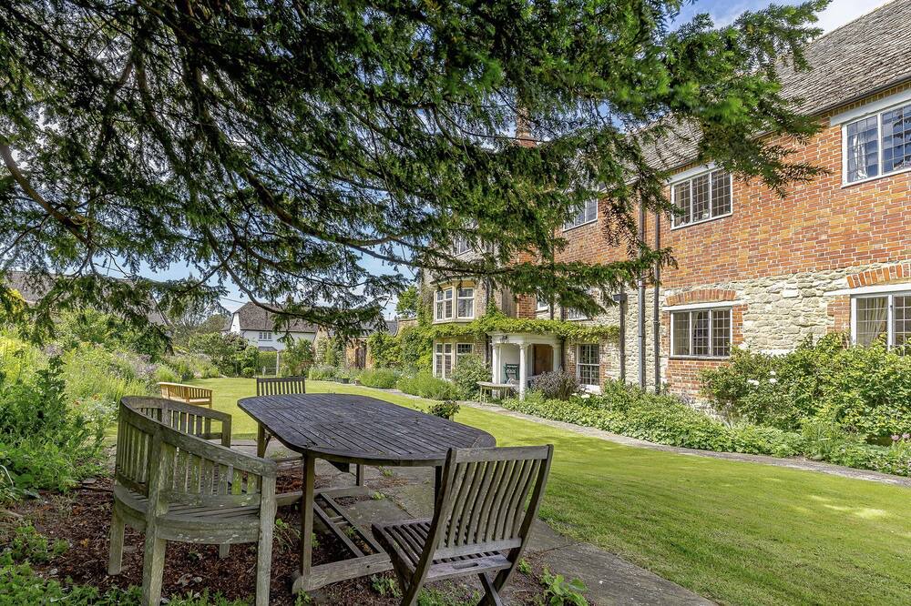 Photo of Outdoor in Swindon