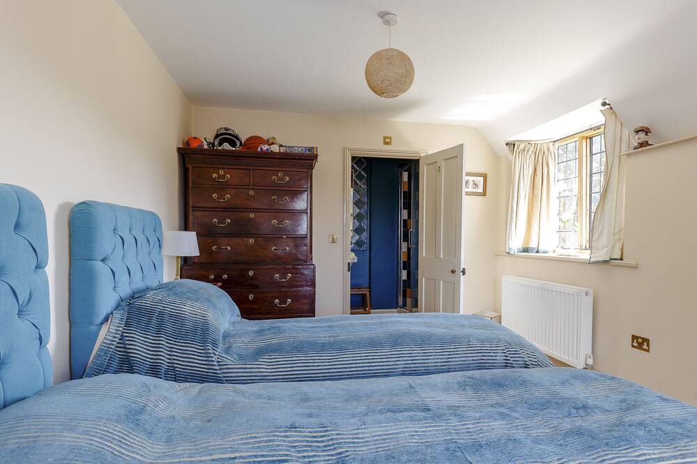 Photo of Bedroom in Swindon