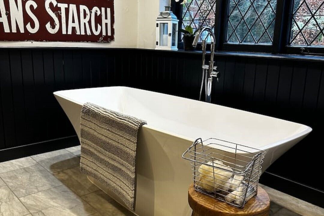 Photo of Others in Elstead