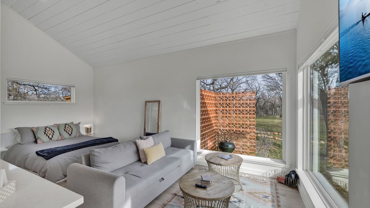 Photo of Livingroom in Stonewall