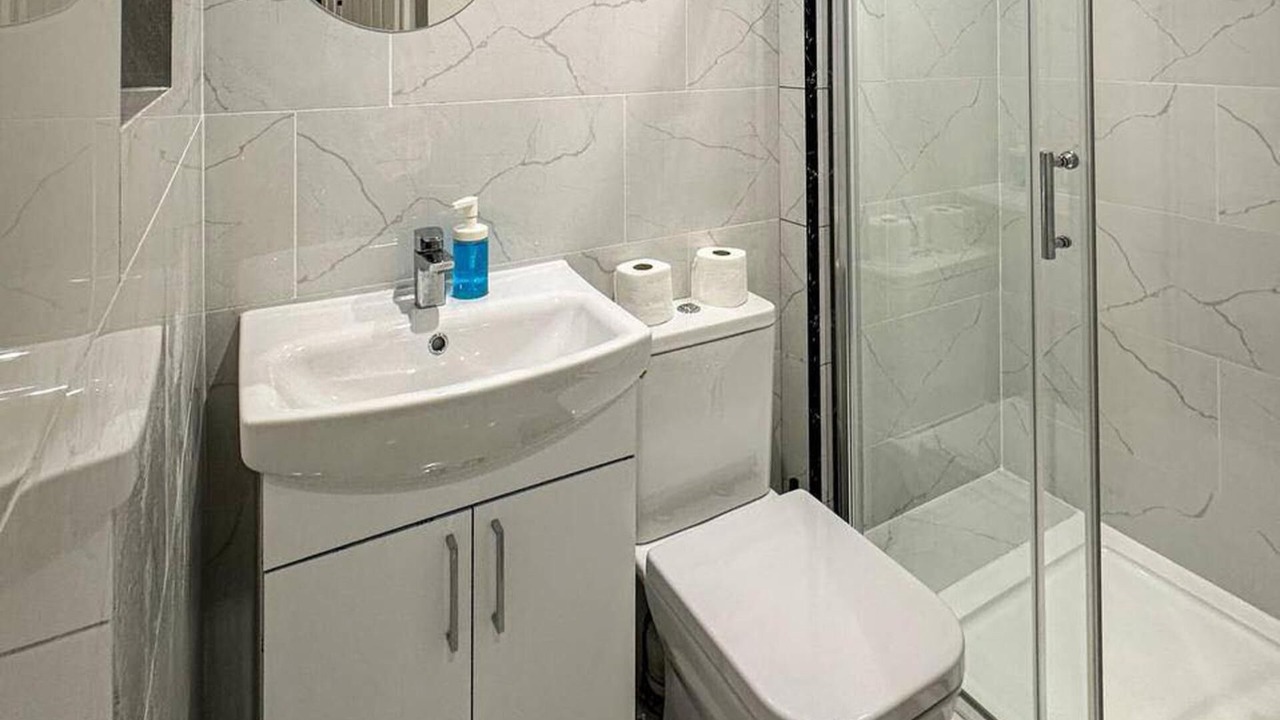 Photo of Others in Ealing Common