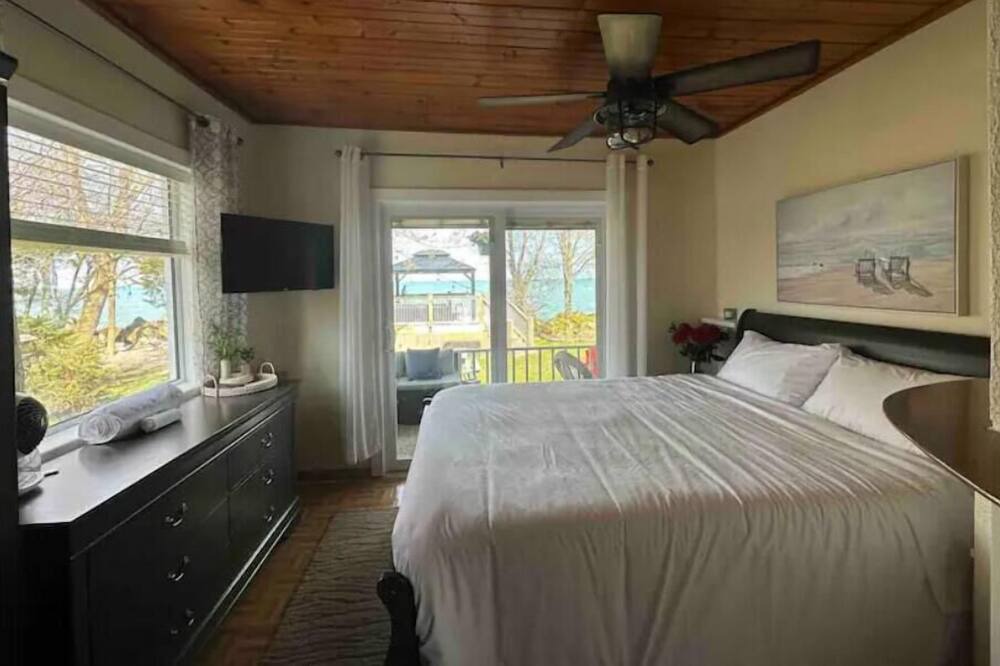 Photo of Bedroom in Leamington