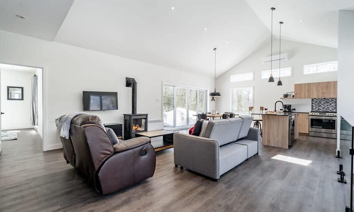 Photo of Livingroom in Pine Hill
