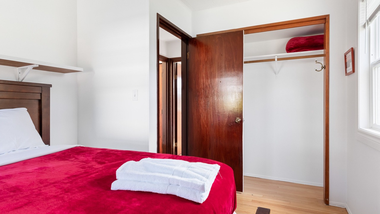 Photo of Others in Clinton