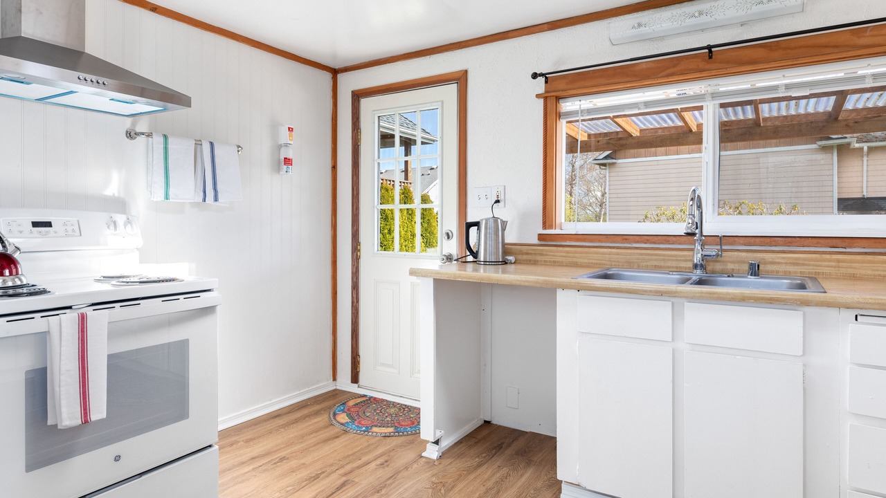 Photo of Kitchen in Clinton