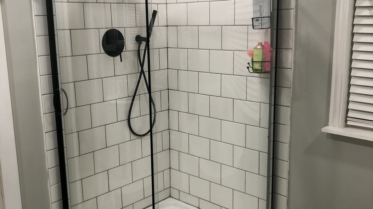 Photo of Bathroom in Uncertain