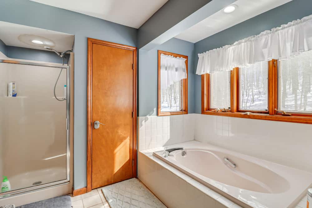 Photo of Bathroom in Sybertsville
