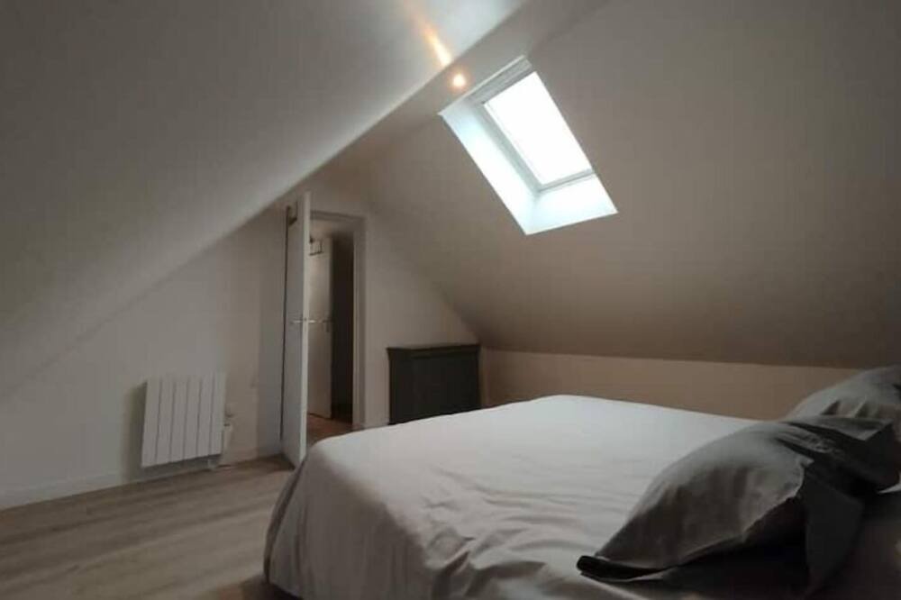Photo of Bedroom in Jablines