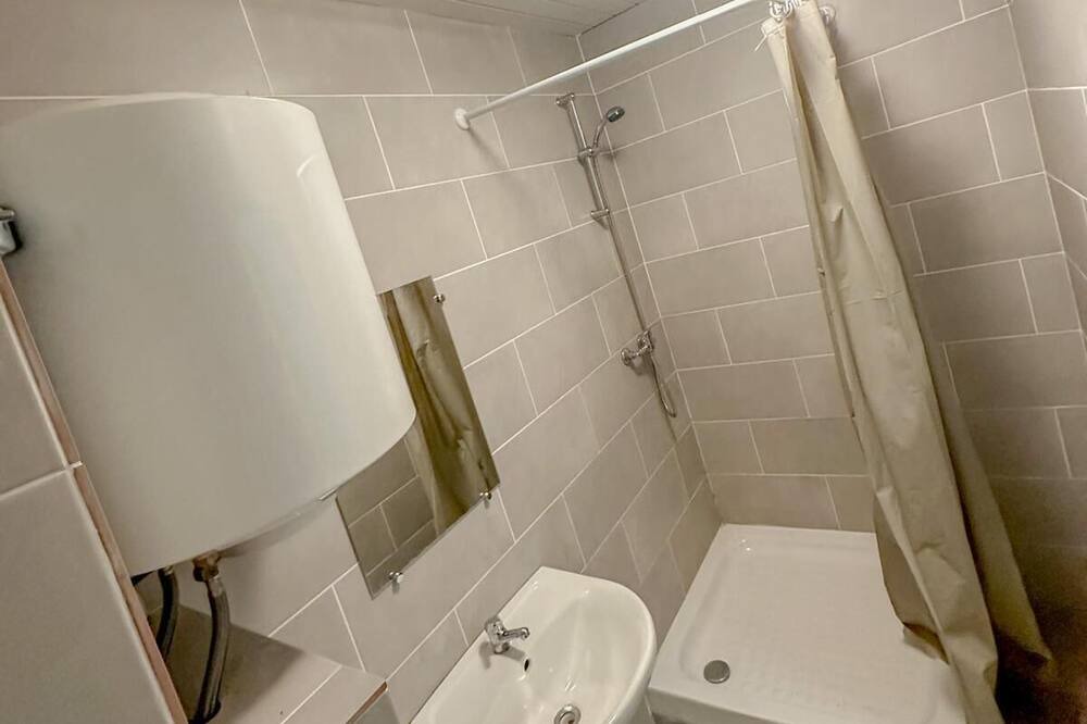 Photo of Bathroom in Saint-Mathieu