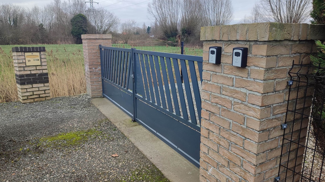 Photo of Outdoor in Holque